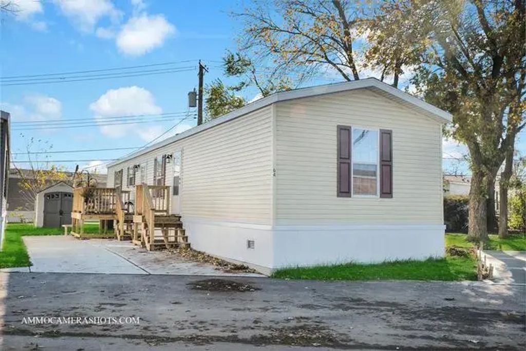 14001 Western Avenue 64, Blue Island