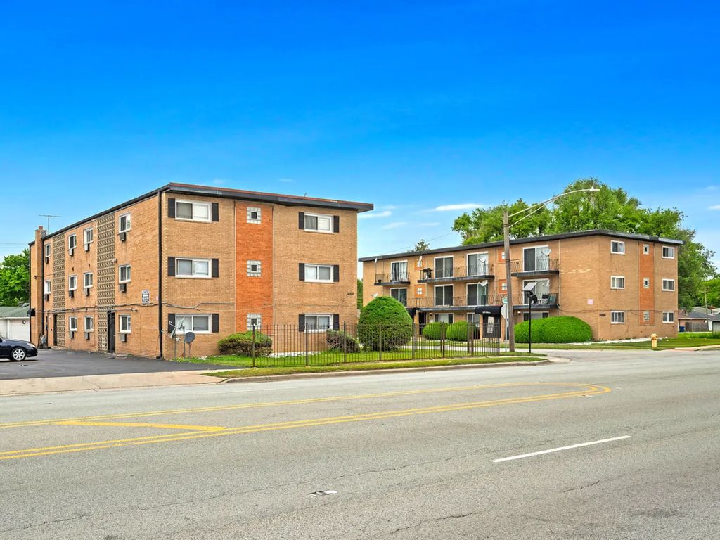 14446 S Torrence Avenue, Burnham