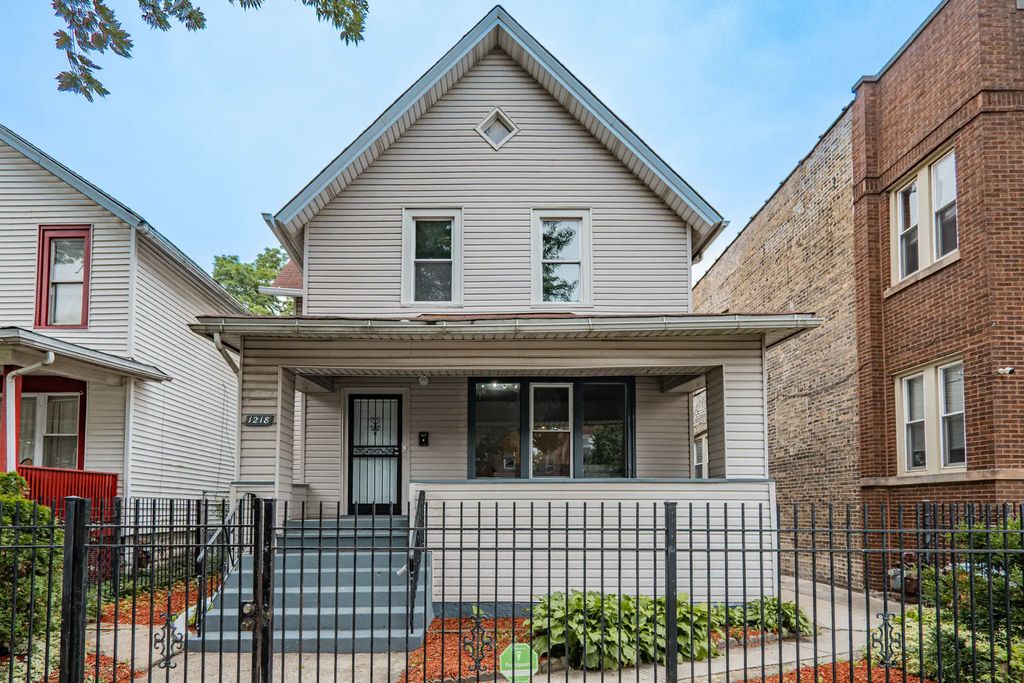 1218 N Parkside Avenue, Chicago