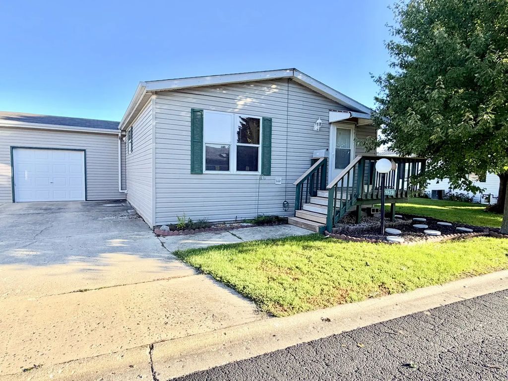 452b Meadowlark Circle, Sandwich
