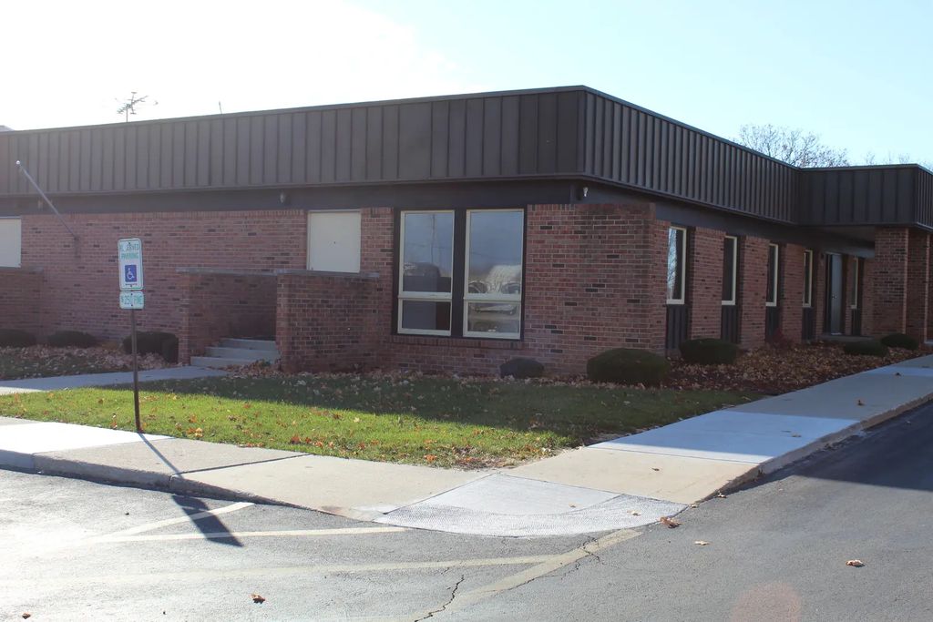 300 N Hammes Avenue C, Joliet