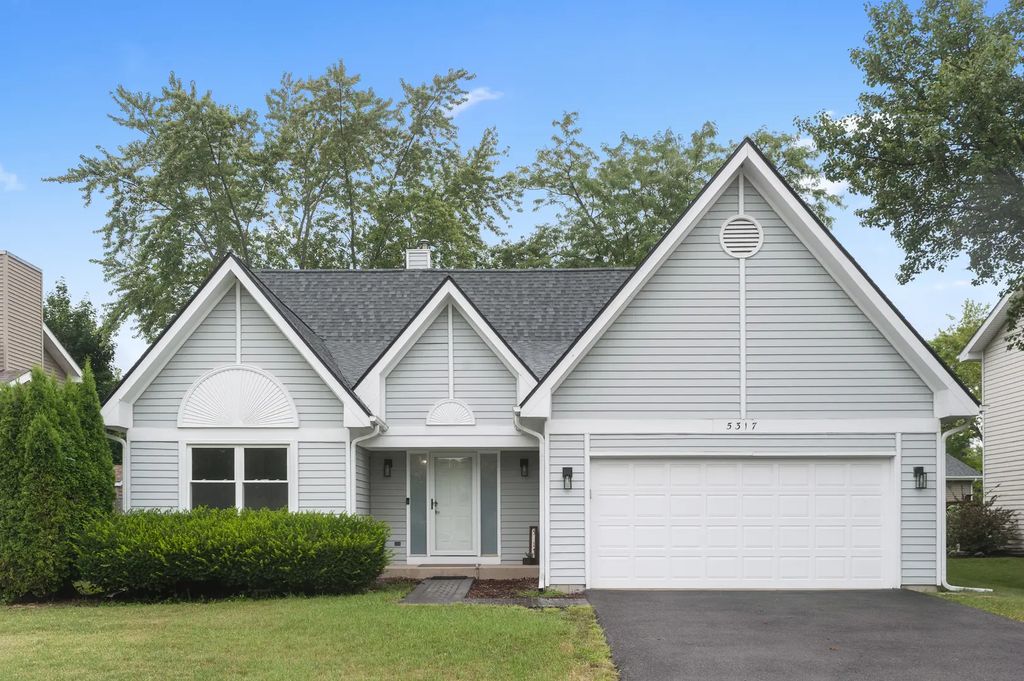 5317 Cypress Circle, Gurnee