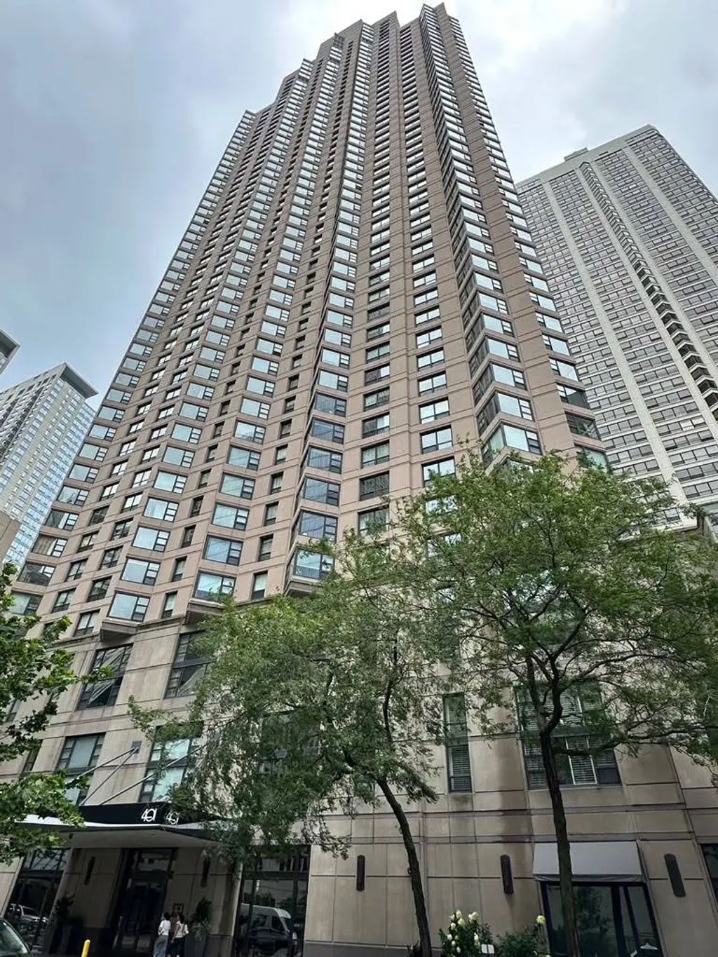 401 E Ontario Street 2307, Chicago, 60611