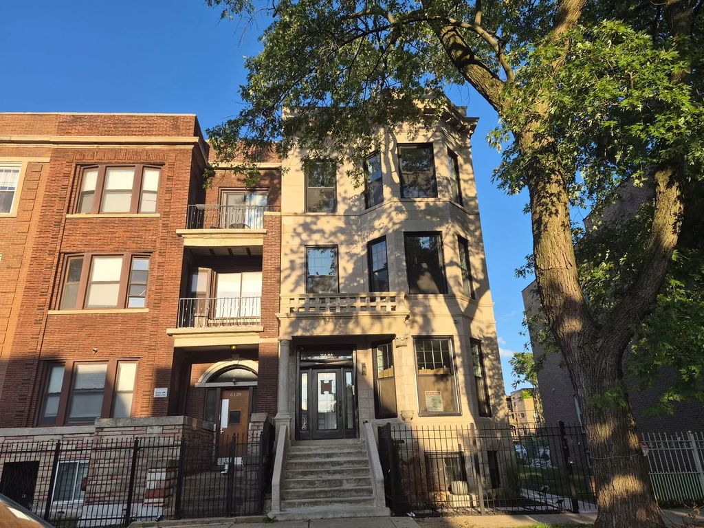 6141 S Greenwood Avenue Garden, Chicago, 60637