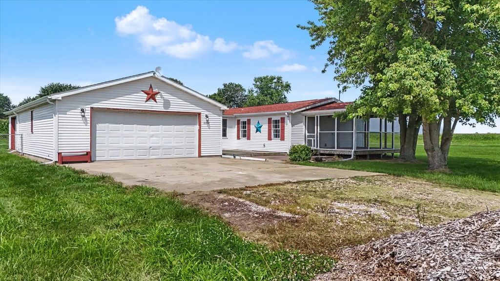 3307 N Cottonwood Road, Urbana