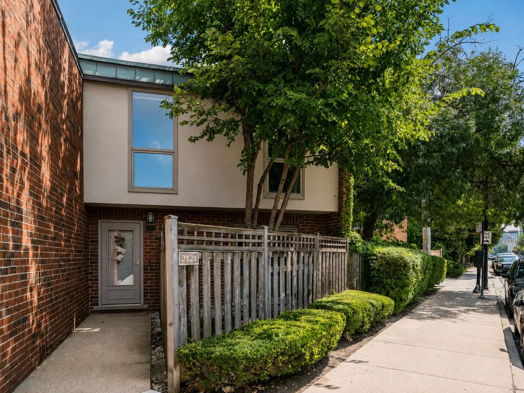 2121 N Lincoln Avenue 2121, Chicago, 60614