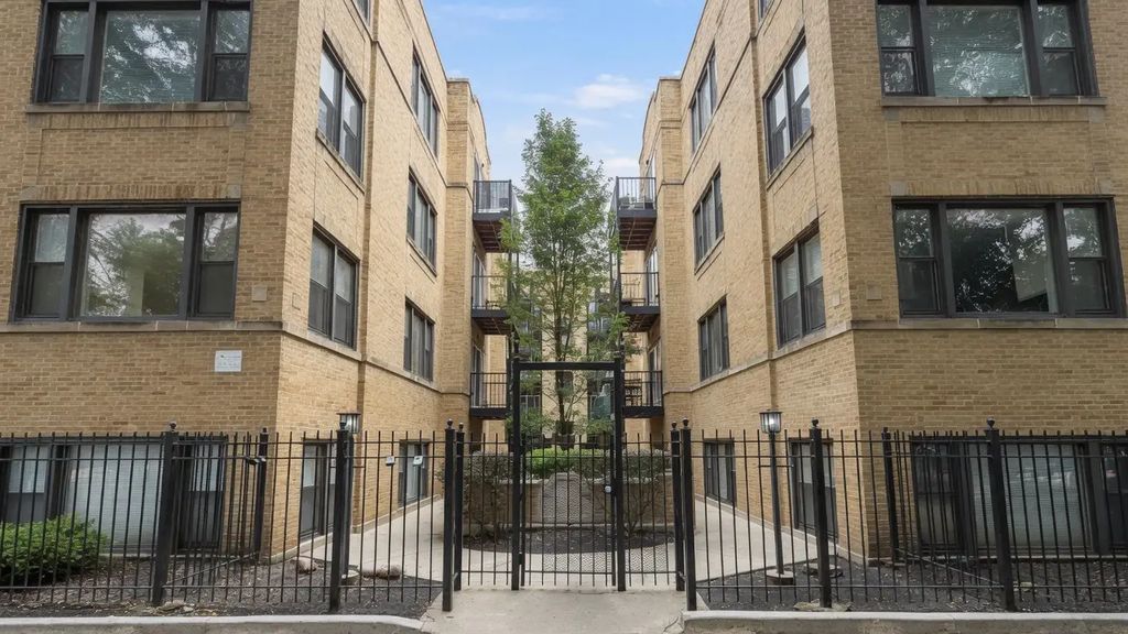 3354 W Wilson Avenue 2s, Chicago, 60625