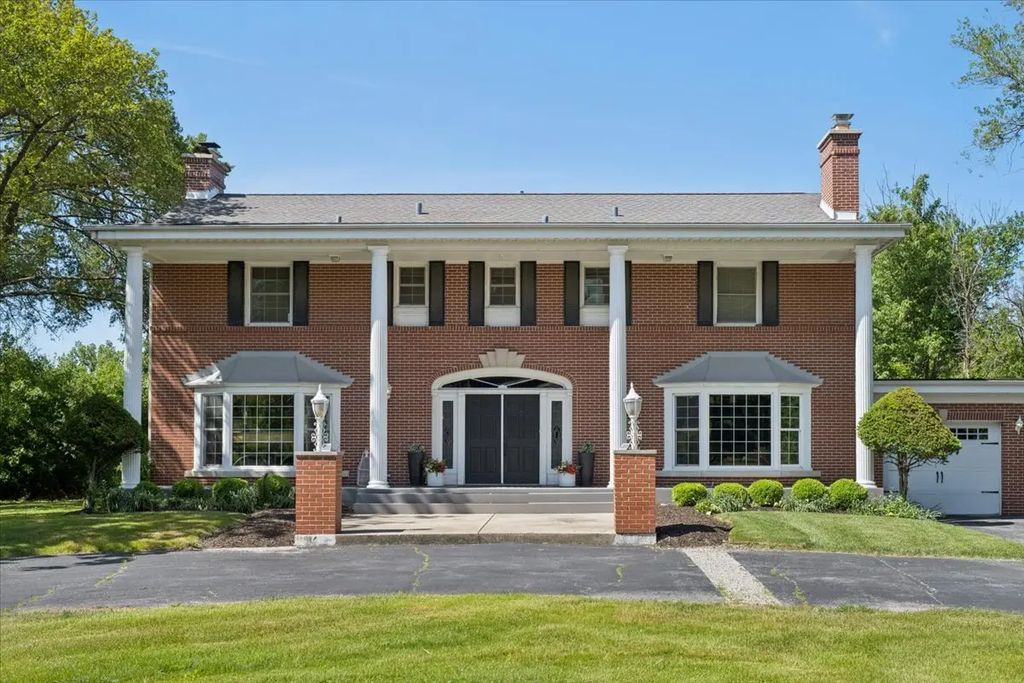 1819 Cornell Road, Flossmoor