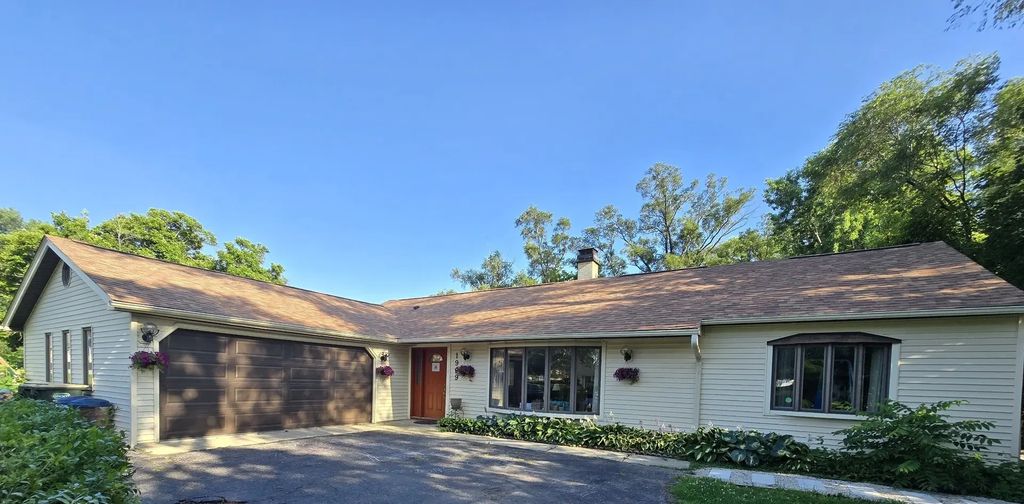 1909 W 56th Street, La Grange Highlands