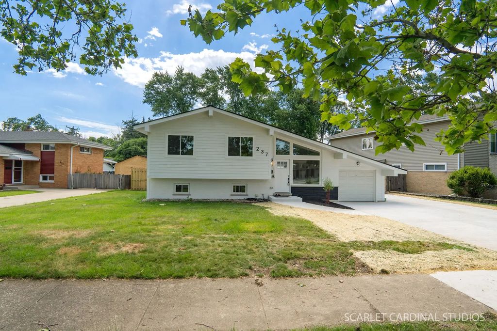 237 Terry Lane, Villa Park