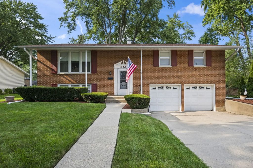 856 E Sayles Drive, Palatine