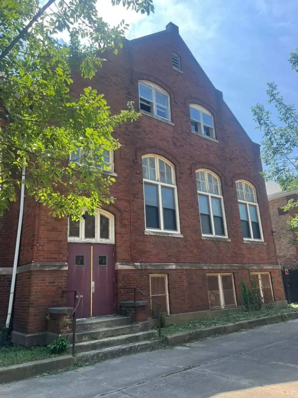 7800 S Loomis Boulevard, Chicago