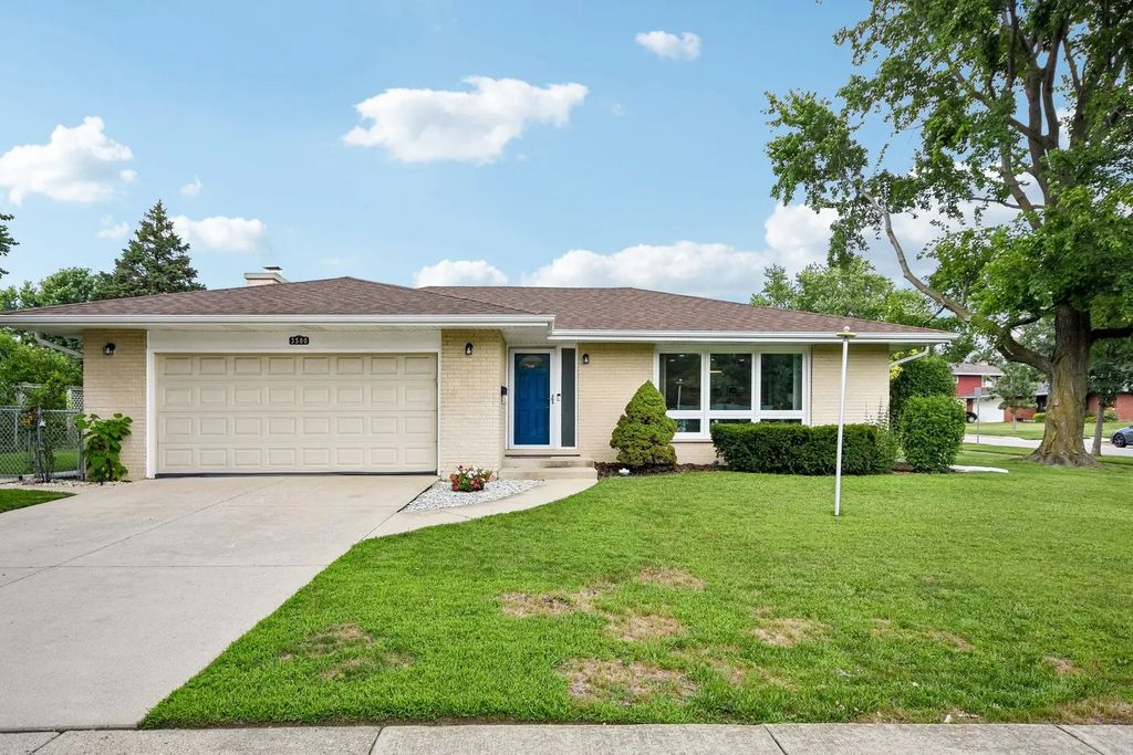 3500 Plum Grove Drive, Rolling Meadows