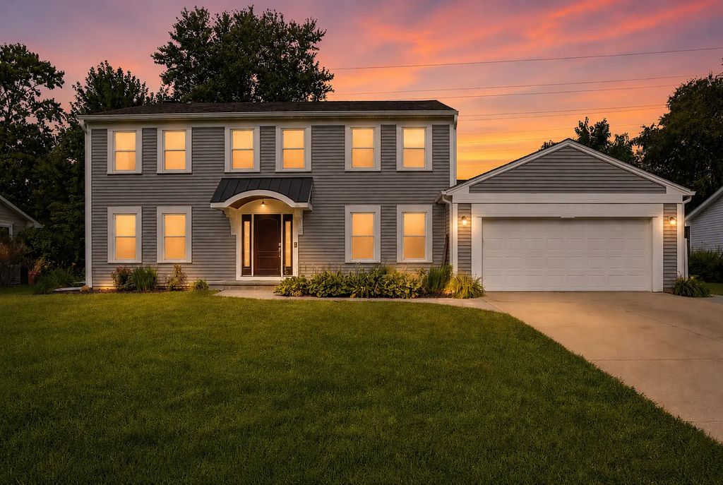1203 Claridge Drive, Libertyville