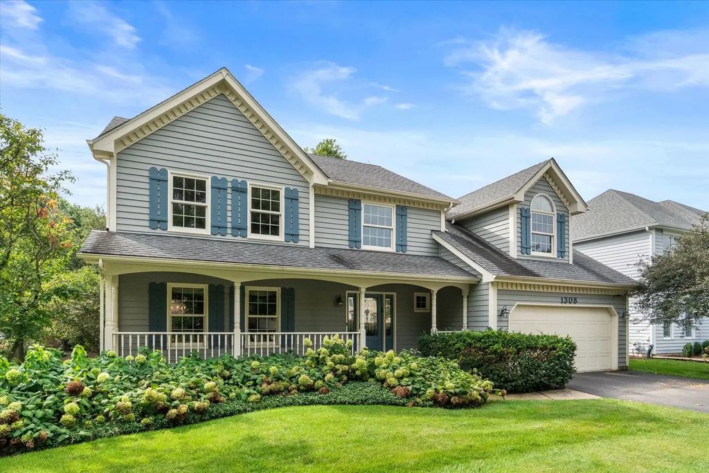 1308 Hamlet Road, Naperville