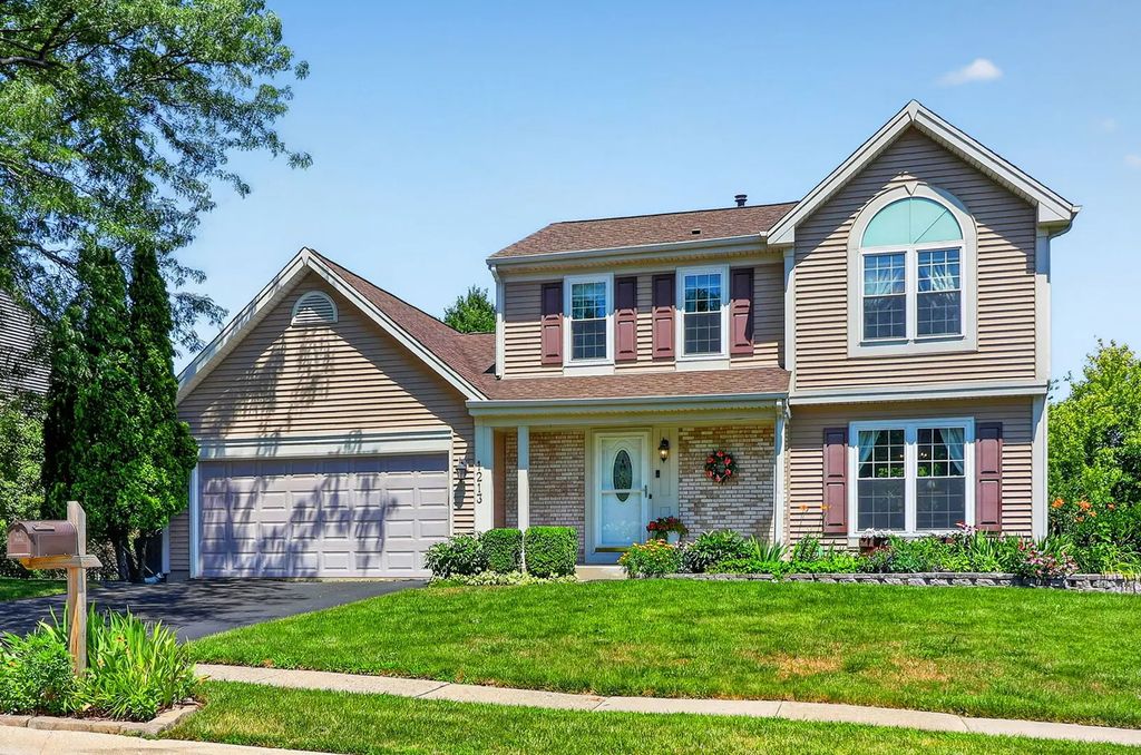 1213 Saratoga Drive, Carol Stream