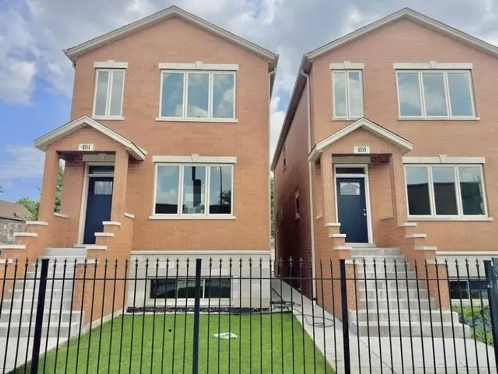4353 S Halsted Street, Chicago, 60609