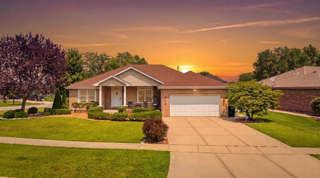 1175 Chase Trail, New Lenox