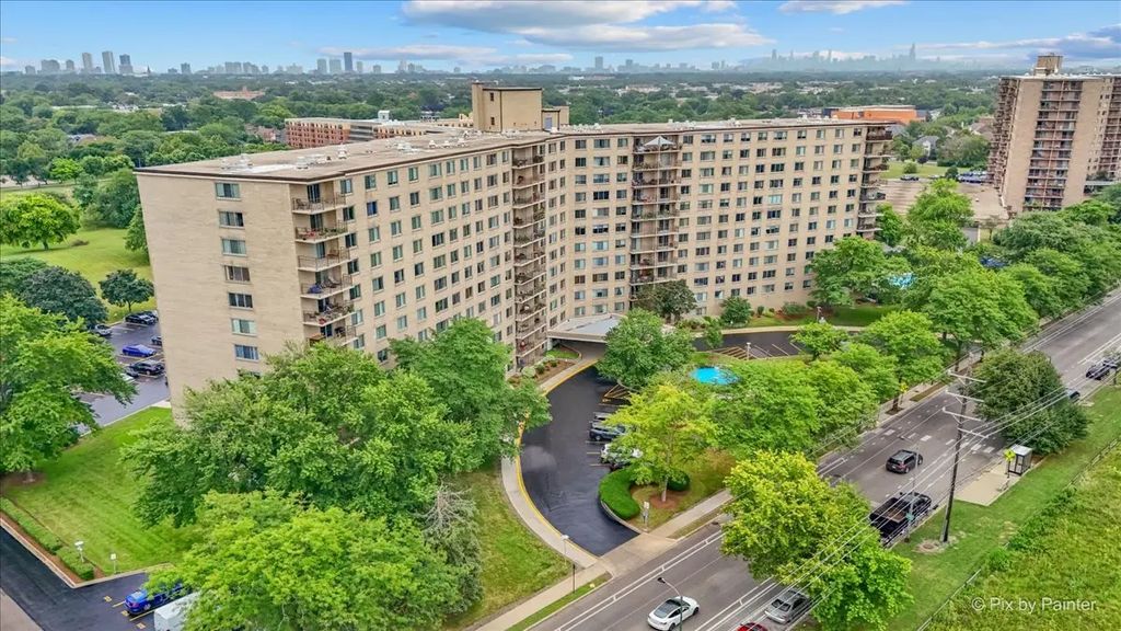 6933 N Kedzie Avenue 405, Chicago