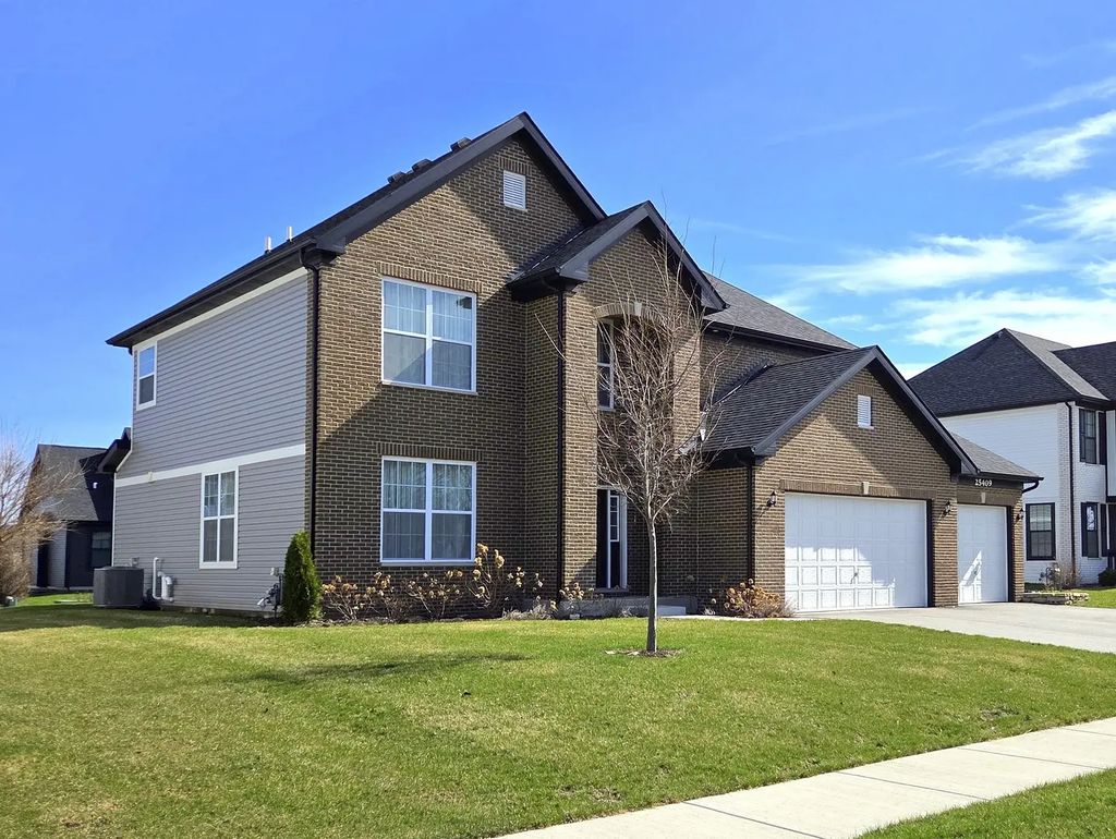 25409 W Rock Drive, Plainfield