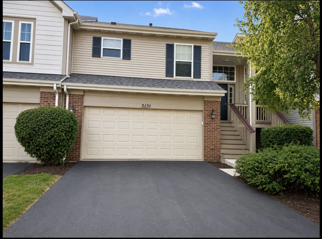 3131 Saganashkee Lane, Naperville