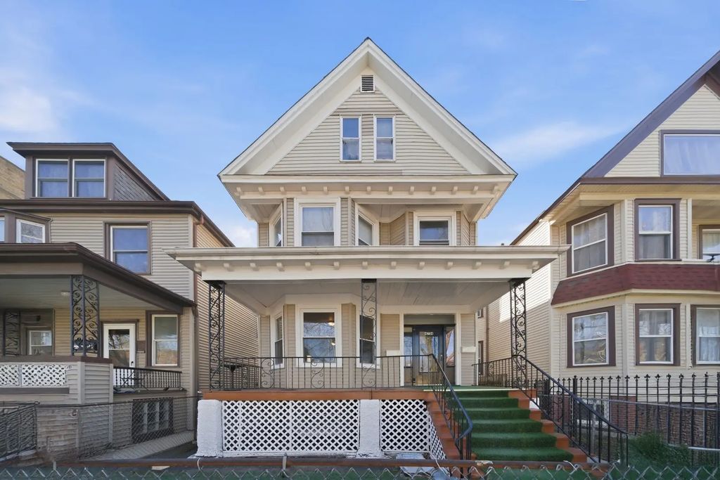 4714 N Spaulding Avenue, Chicago, 60625