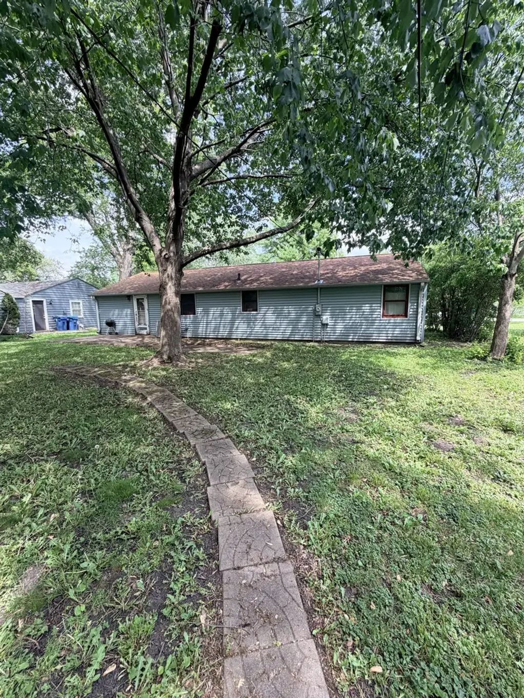 610 N Evanslawn Avenue, Aurora