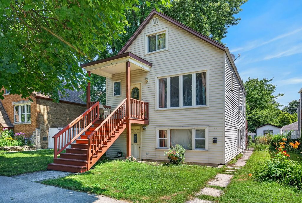 1335 Kenilworth Avenue, Berwyn