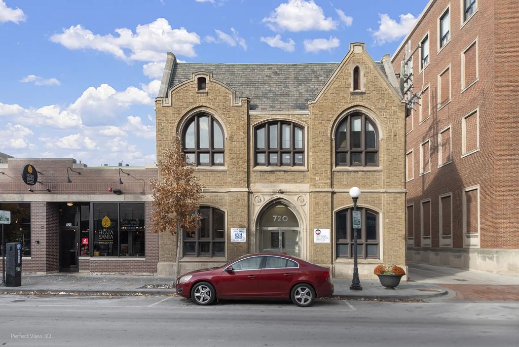 720 Lake Street, Oak Park