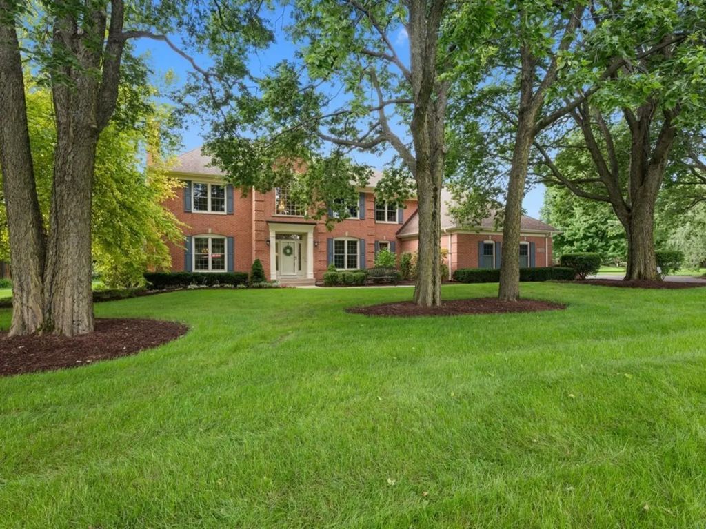 7n286 Whispering Trail, St. Charles
