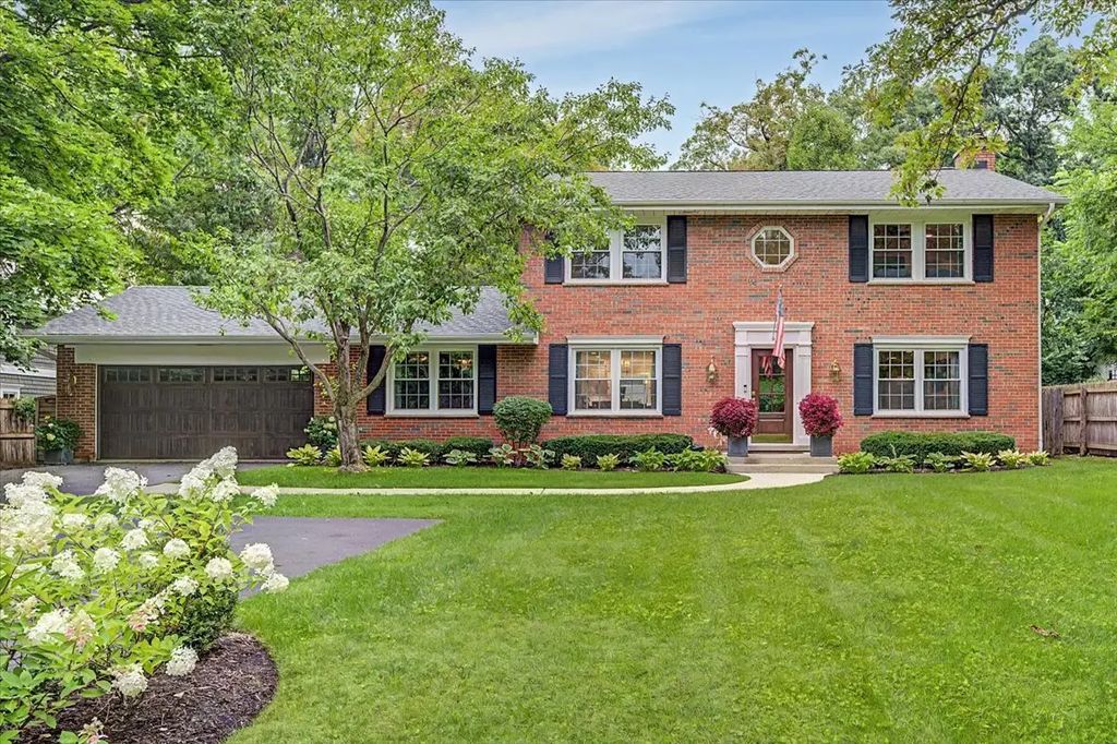 322 Greenwood Avenue, Lake Forest, 60045
