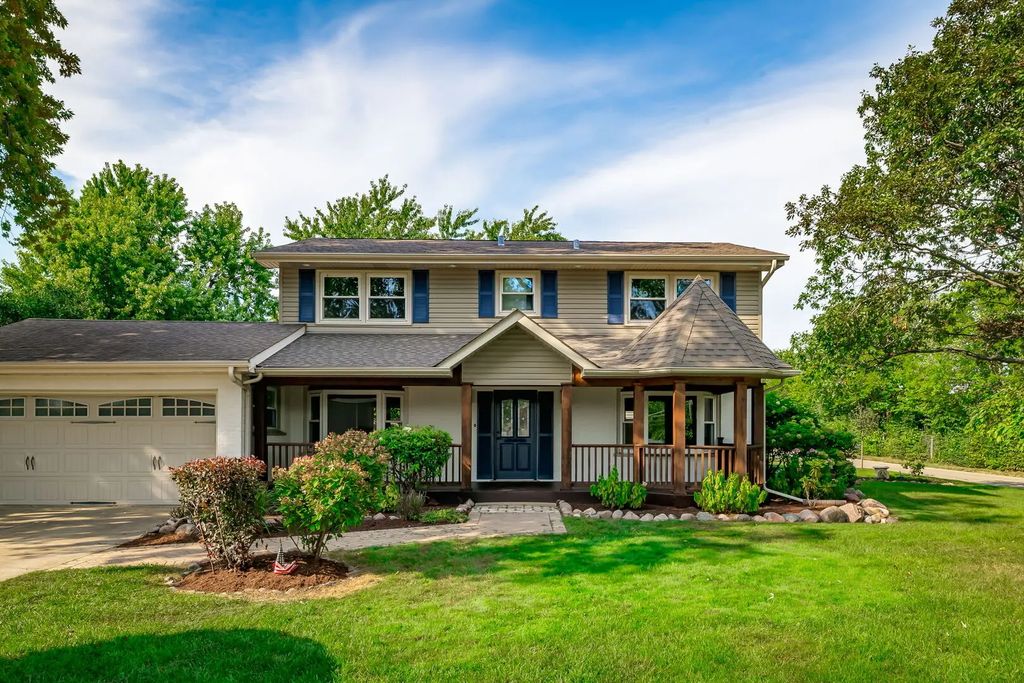 305 E Armitage Avenue, Elmhurst