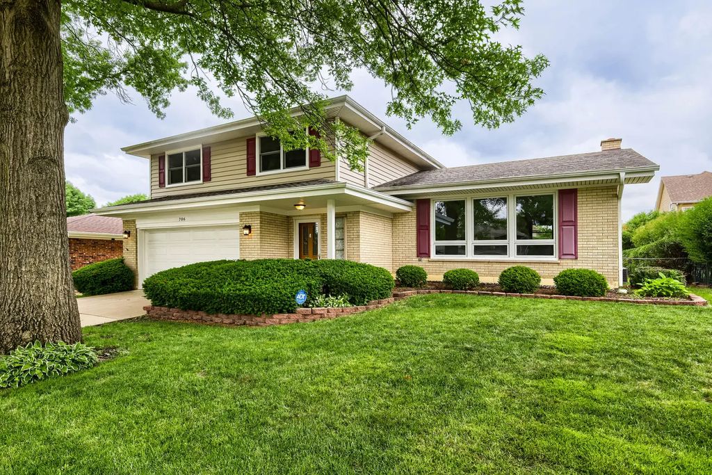 706 Huntington Lane, Schaumburg