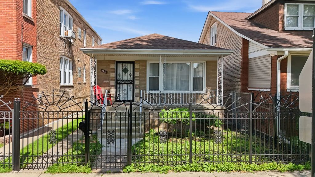4325 S Rockwell Street, Chicago