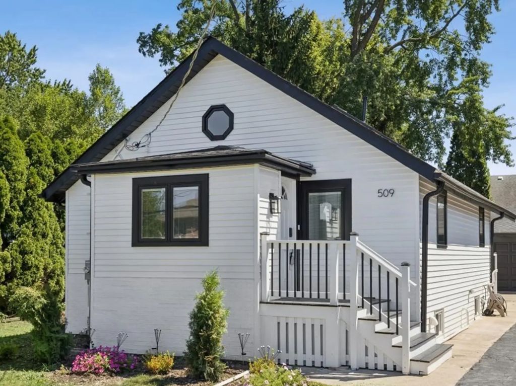 509 E Lincoln Street, Arlington Heights