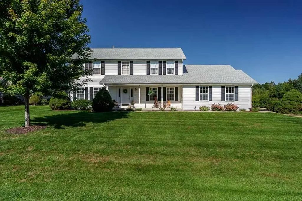691 Stonemint Drive, Roscoe