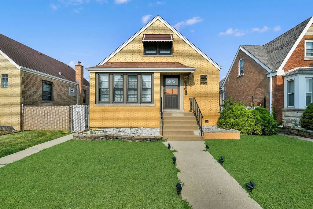 6452 S Knox Avenue, Chicago, 60629