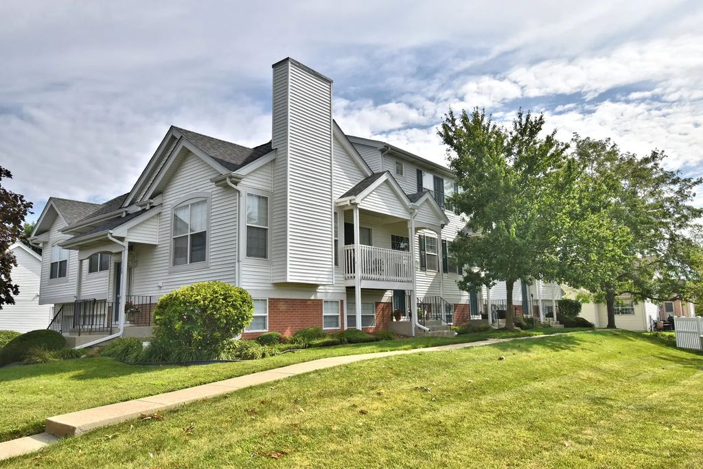 1361 Fox Hound Trail, Beecher