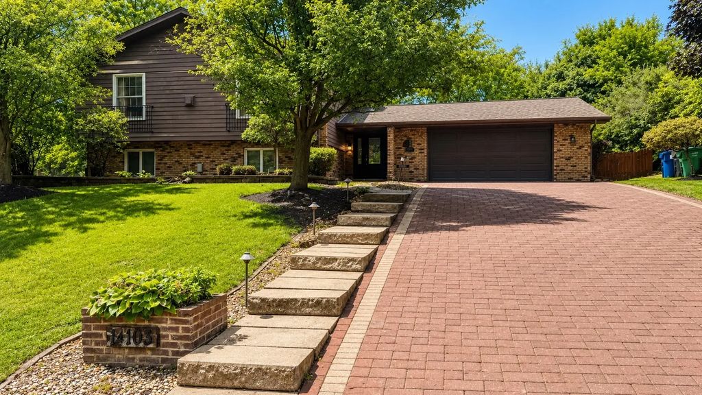 14103 S Cherokee Trail, Homer Glen