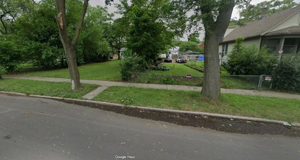 6950 S Elizabeth Street, Chicago