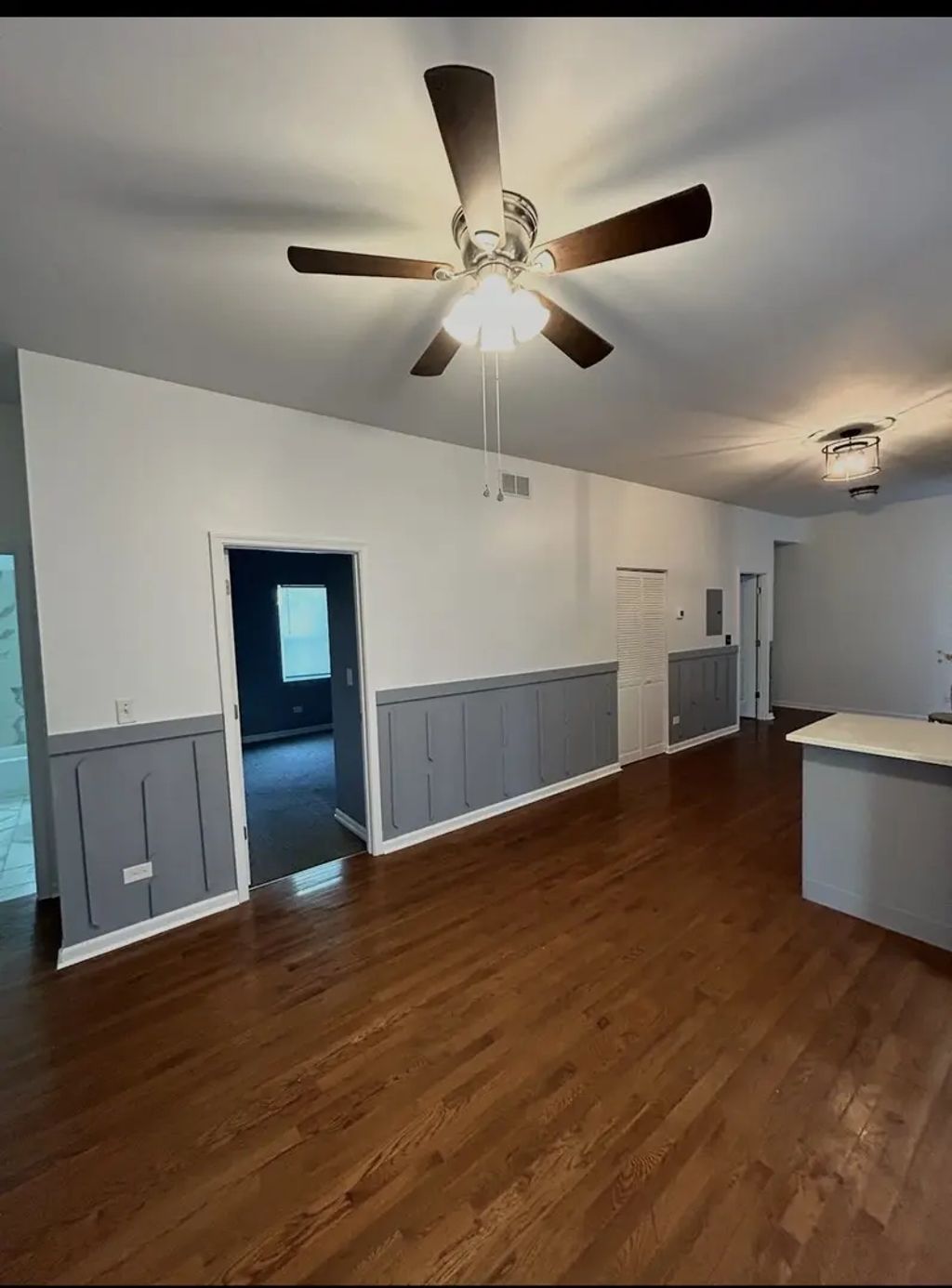 1513 E 93rd Street, Chicago, 60619