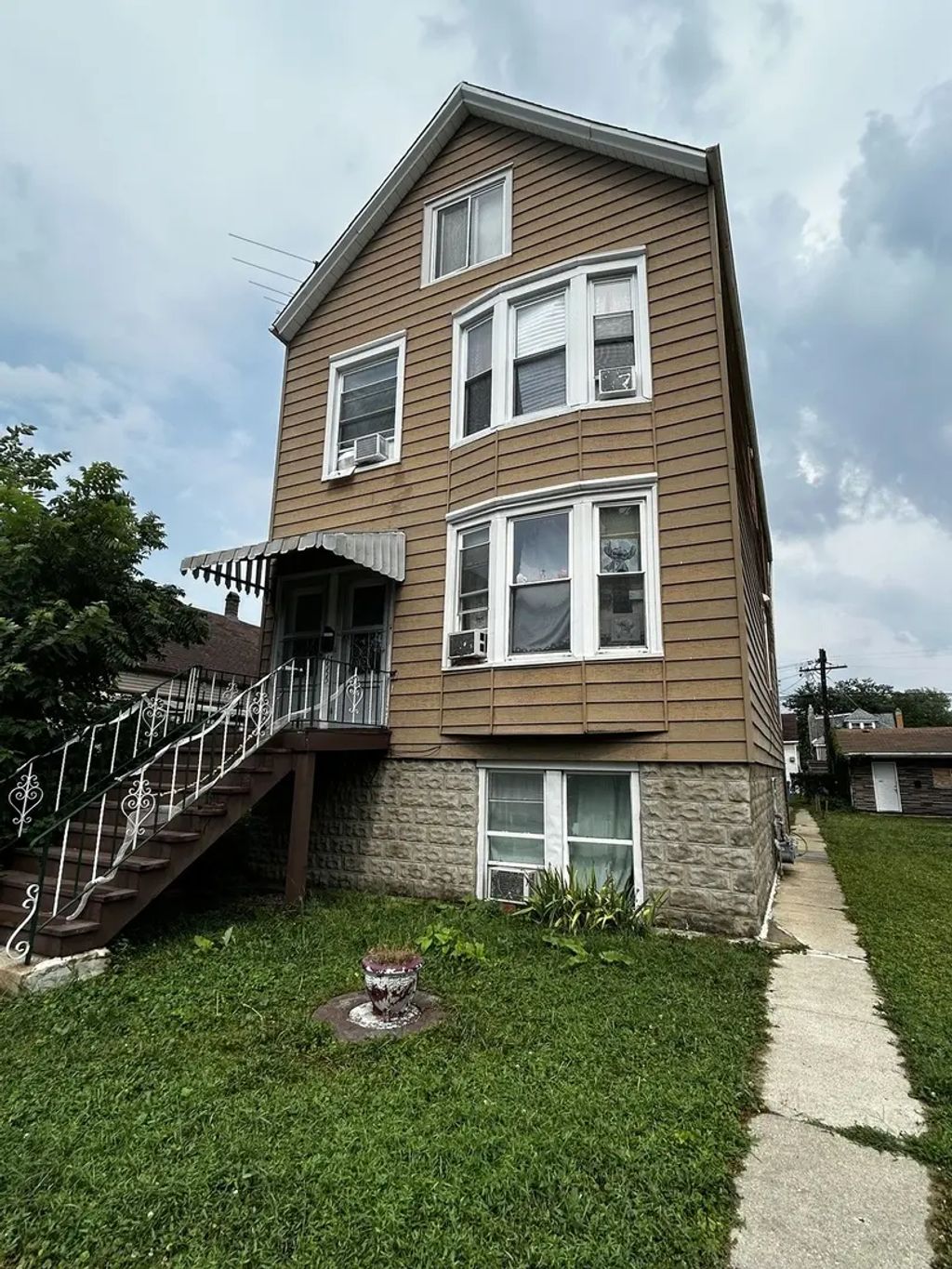 4555 S Francisco Avenue, Chicago, 60632