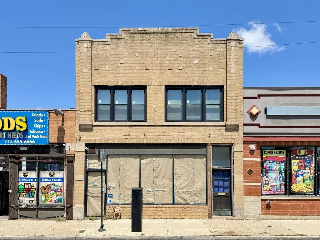 6018 W North Avenue 2, Chicago