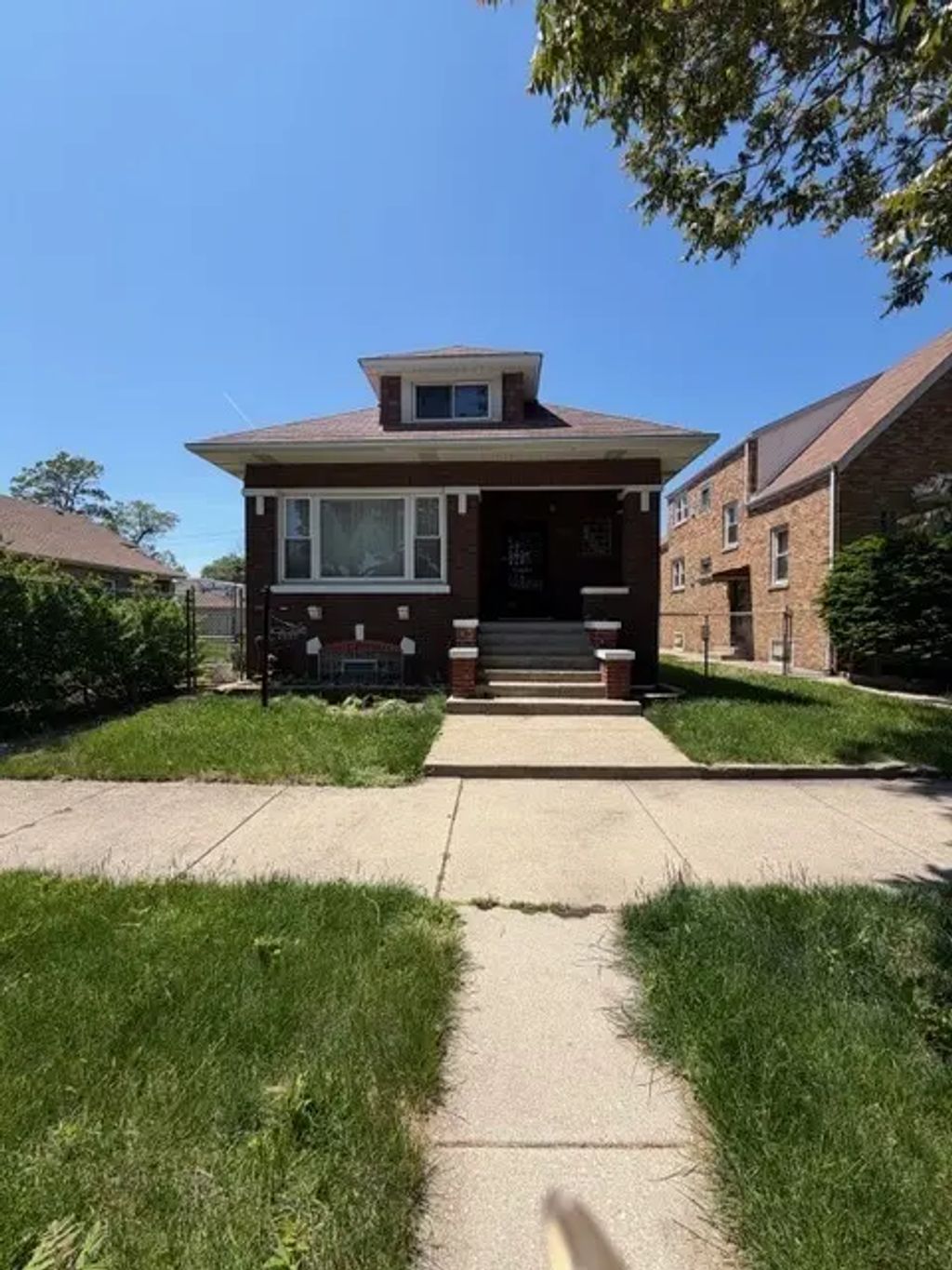 9118 S Ellis Avenue, Chicago, 60619
