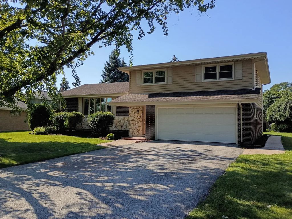 6111 W 128th Street, Palos Heights