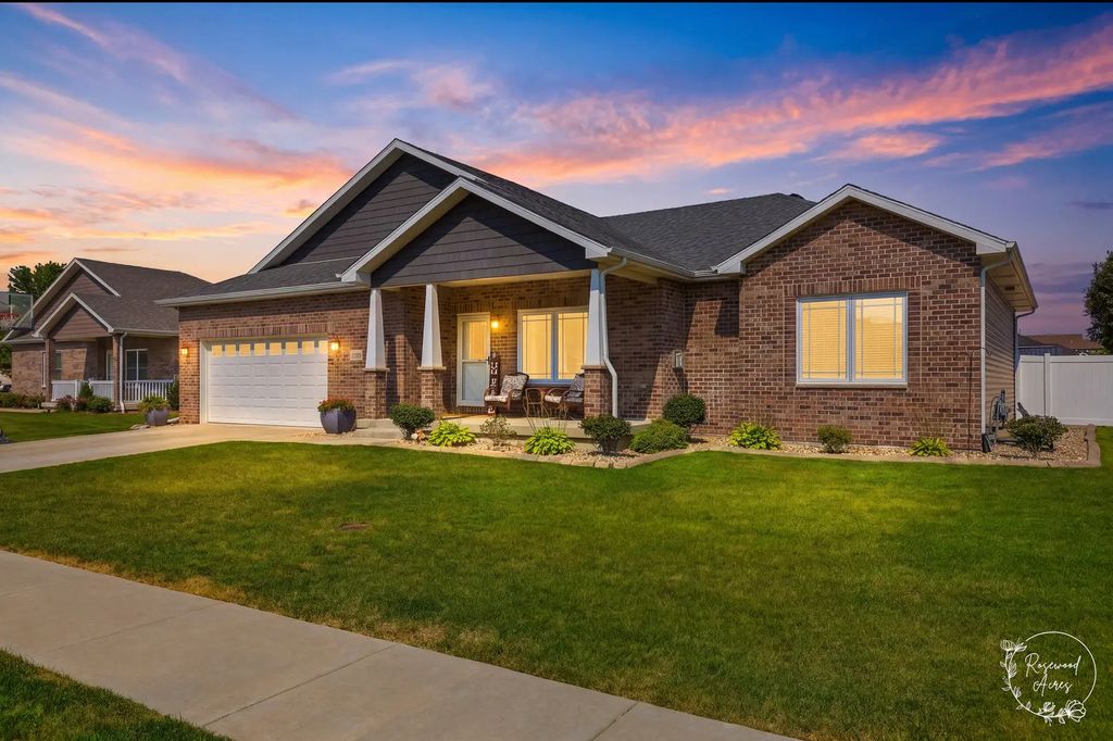 2020 Summerfield Lane, Bourbonnais