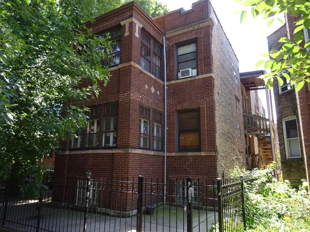 4322 N Hoyne Avenue, Chicago, 60625