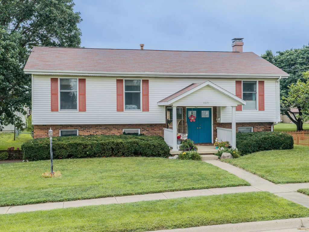 1015 W Marquette Street, Princeton