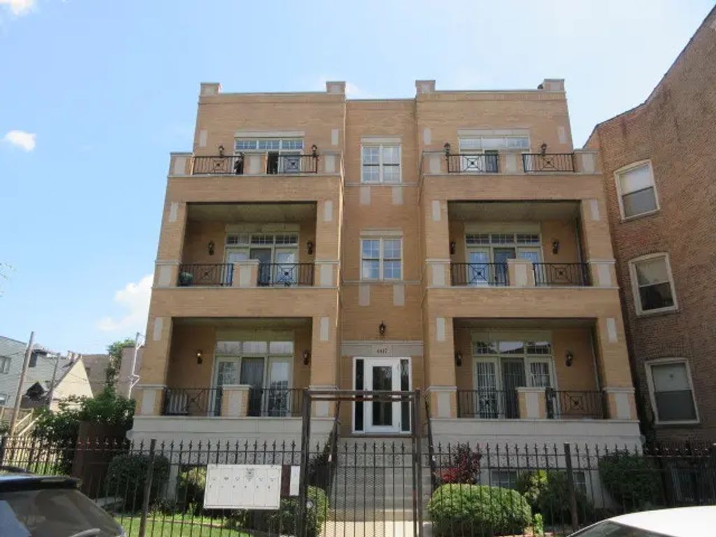 4417 S Calumet Avenue 2s, Chicago, 60653