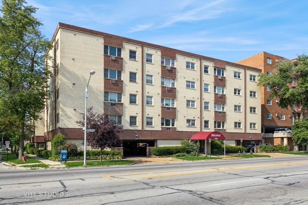 7840 W North Avenue 3n, Elmwood Park